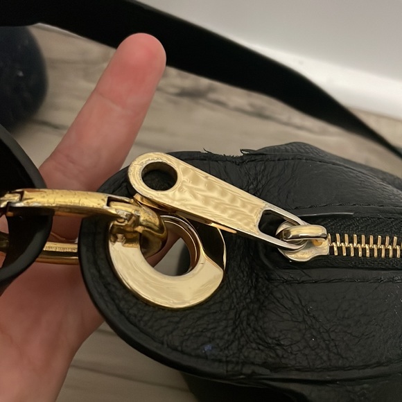 Michael Kors Black Crossbody in EUC - Picture 4 of 16